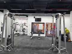 -莱茵体育生活馆