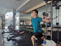 -金摩尔健身游泳(万象城鼎丰大厦店)