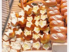 -Dough&Joe团憩(瑞虹天地月亮湾店)