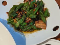 -江渔儿酸菜鱼(万科东荟城店)