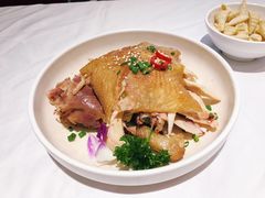 滑县道口烧鸡-解家河南菜(商鼎路店)