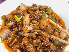 -捌贰虾蟹·江湖菜馆(江汉路店)