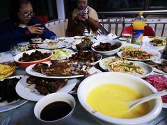 -何适山庄 ·可团建(水长城P2停车场店)