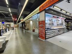 -百安居装修建材卖场(南山店)