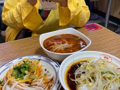 热米皮-元志初腊汁肉夹馍(钟楼粉巷店)