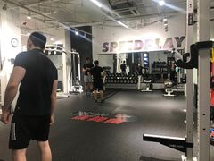 -汗水空间私教健身连锁(SM广场店)