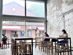 -VOYAGE COFFEE 咖啡烘焙工坊店(798艺术区店)