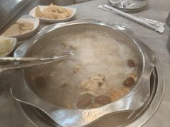 -光头药膳鸡(莱茵小镇店)