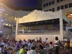 -海口骑楼小吃街