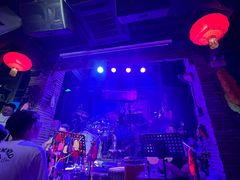 -江湖酒吧(老外滩店)