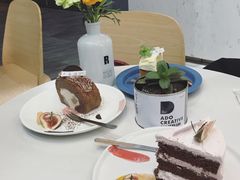 -ADO KAFE(大学城店)