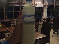 -Jonah's Fruit Shake & Snack Bar