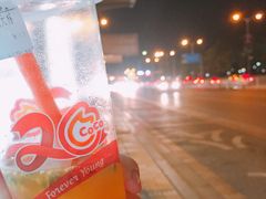 百香果双响炮-CoCo都可(常德路店)