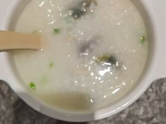 皮蛋瘦肉粥-小城粥道·海胆鲜虾粥(解放广场店)