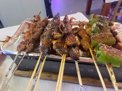 -海盗船. 龙虾烧烤. 酒馆