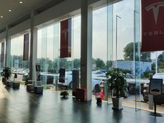 -TESLA 特斯拉(北京南四环中路特斯拉中心)