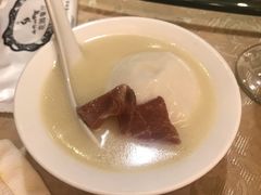 极品鱼头皇-山外山·林语花园餐厅