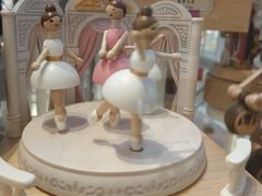 -诚品(信义店)