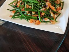 韭菜花炒河虾-酱皇乳鸽(富威大厦B座店)