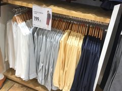 -优衣库(南京建邺万达广场店)