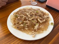 大拉皮炒肉丝-东北特色菜馆(珞喻东路店)