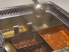 -海底捞火锅(宝龙广场夜宵主题店)