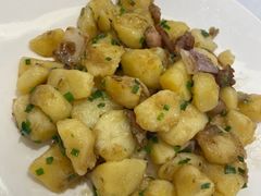 -乾隆美食·本帮菜(黄河路店)
