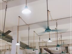 大堂-标记美食新鲜猪杂(兴南大道店)