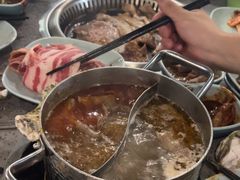 -金滏山烤肉·海鲜·火锅自助餐厅(襄阳万达店)