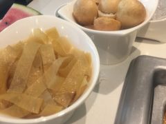 -海底捞火锅(锦艺城店)
