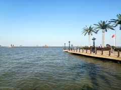 -湖州太湖旅游度假区-月亮广场