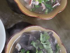 -小杨翘脚牛肉