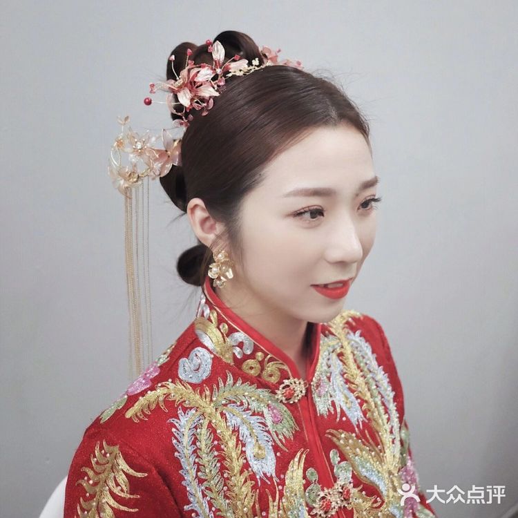 试妆需携带的物品