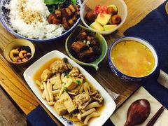 -蜗牛小馆醉乡民谣云南菜(惠新西里店)