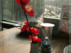 -蜜桃餐厅·伴山(湖滨商业街店)