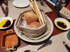 -杭州西子湖四季酒店-WL BISTRO西湖餐厅(灵隐路店)
