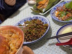 -蜗牛小馆醉乡民谣云南菜(惠新西里店)