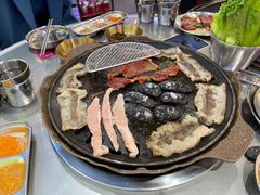 -玄希浪漫厨房·韩料烤肉(湖滨银泰in77店)