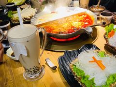 -湊湊火锅·茶憩(杭州湖滨银泰in77店)