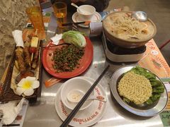 -小小集渔·泰式大排档(太古里香槟店)