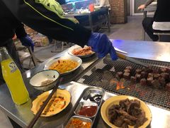 -马路牙子烧烤音乐酒馆(望京店)