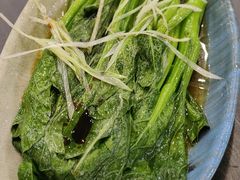 -萃华海鲜阁大排档(五四广场店)