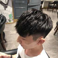 -Kraemer Paris苏豪路易士·嘉玛发廊