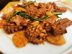 爆炒腰花-闫府私房菜·百年鲁菜(恒隆店)