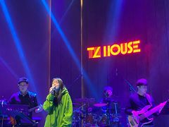 -TZ House音乐现场(来福士中心店)