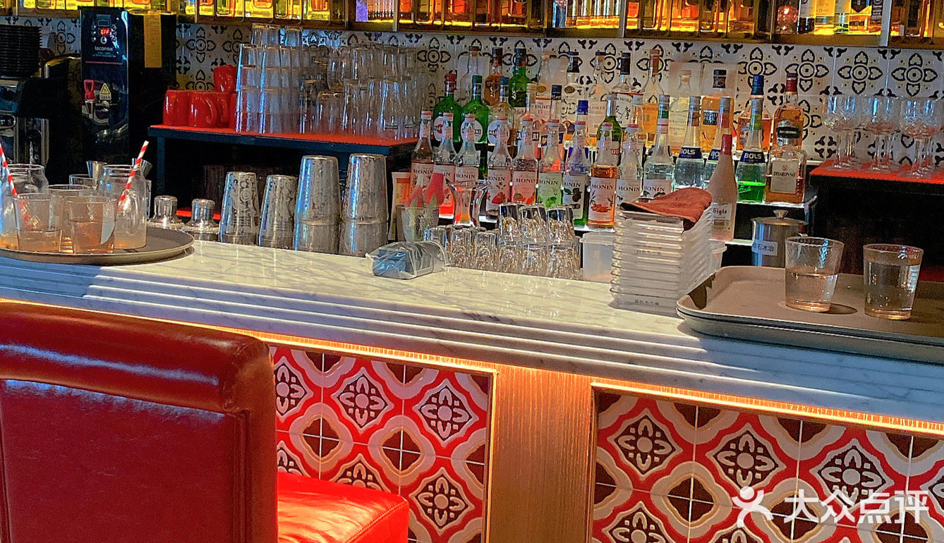 哇哦上海巴斯克排队王在深圳湾体育中心就能吃到啦〰・🌷・🍰