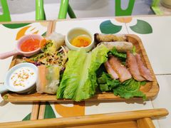 -越弥越南传统美食馆