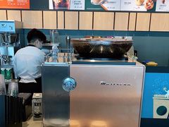 -星巴克(广州南站A18检票口楼上)