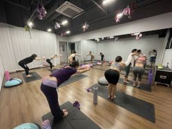 点击看大图 -防空洞舞蹈·瑜伽