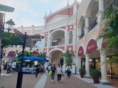 -佛罗伦萨小镇广佛名品奥特莱斯(疏港路店)